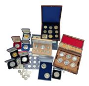LARGE COLLECTION OF MID 20TH CENTURY TO MODERN COLLECTION OF UNCIRCULATED COINS