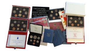 COLLECTION OF 20TH CENTURY COIN SETS