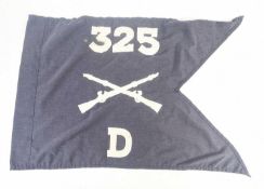 VIETNAM WAR PERIOD 325TH AIRBORNE INFANTRY PENNANT FLAG