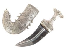 EARLY 20TH CENTURY MIDDLE EASTERN YEMENI JAMBIYA DAGGER