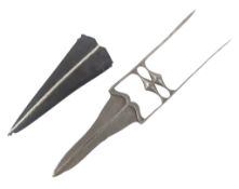 19TH CENTURY NORTH INDIAN KATAR DAGGER