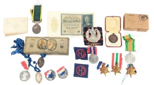 COLLECTION OF WWII SECOND WORLD WAR & CORONATION MEDALS