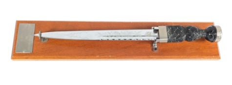VINTAGE SCOTTISH HIGHLANDERS PRESENTATION DIRK