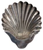 19TH CENTURY VICTORIAN HALLMARKED SILVER SCALLOP SHELL BUTTER DISH