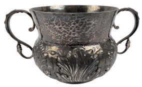 EDWARD VII HALLMARKED SILVER TWIN HANDLED SUGAR BOWL