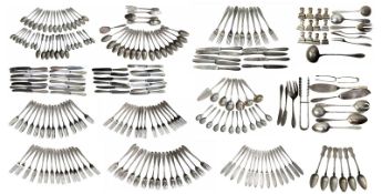 LARGE COLLECTION OF GERMAN CONTINENTAL 800 SILVER FLATWARE, APPROX. 215 PIECES