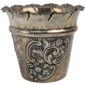 19TH CENTURY VICTORIAN SILVER HALLMARKED REPOUSSE PLANT POT