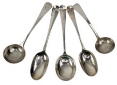 COLLECTION OF 19TH /20TH CENTURY HALLMARKED SILVER SPOONS & FLATWARE