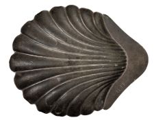 EDWARD VII HALLMARKED SILVER SCALLOP SHELL BON BON DISH