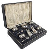 CASED GEORGE V HALLMARKED SILVER & BLUE GLASS LINED 7-PIECE CRUET SET