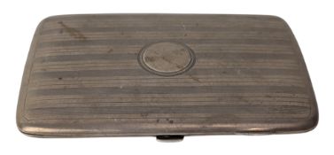 20TH CENTURY GEORGE V SILVER HALLMARKED CIGARETTE CASE