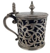 VICTORIAN HALLMARKED SILVER & BLUE GLASS LINED CONDIMENT POT