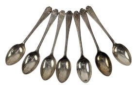 SET OF SEVEN 20TH CENTURY GEORGE V HALLMARKED SILVER TEASPOONS