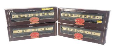 MODEL RAILWAY - X4 HORNBY TOP LINK OO CAUGE CARRIAGES