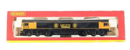 MODEL RAILWAY - HORNBY OO GAUGE R2650 LOCOMOTIVE ENGINE