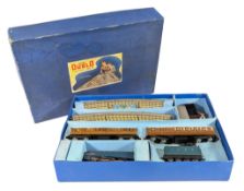 MODEL RAILWAY - HORNBY DUBLO OO GAUGE LOCOMOTIVE ELECTRIC TRAIN SET
