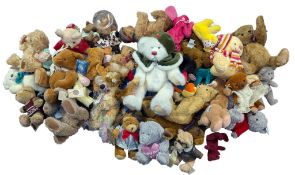 BEARS - LARGE COLLECTION OF VINTAGE SOFT TOY TEDDY BEARS