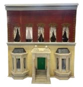 DOLLS HOUSE - EARLY LINES BROS / TRIANG DOLL HOUSE