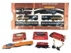 MODEL RAILWAY - HORNBY OO GAUGE INTER CITY 125 LOCOMOTIVE SET
