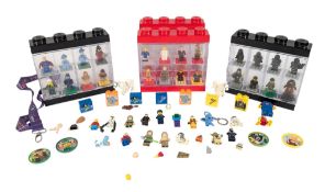 LEGO - COLLECTION OF MINIFIGURES & LEGO LAND BRICKS