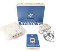 RETRO GAMING - SEGA DREAMCAST CONSOLE & VISUAL MEMORY CARTRIDGE
