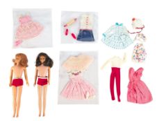 BARBIE - x2 VINTAGE 1960s SKOOTER DOLLS & SKIPPER OUTFITS