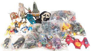 ACTION FIGURES - COLLECTION OF ASSORTED VINTAGE ACTION FIGURES