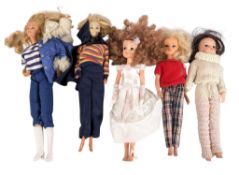 SINDY - COLLECTION OF VINTAGE SINDY & BARBIE DOLLS