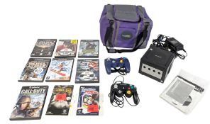 RETRO GAMING - NINTENDO GAME CUBE WITH GAMES & CARRY CASE