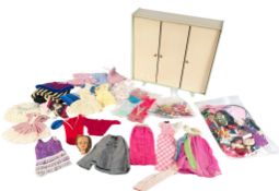 BARBIE - COLLECTION OF VINTAGE MATTEL BARBIE & PEDIGREE SINDY CLOTHES