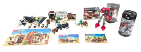 LEGO - COLLECTION OF VINTAGE WESTERN, TECHNIC, STAR WARS & OTHER SETS