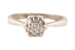 9CT GOLD DIAMOND CLUSTER RING
