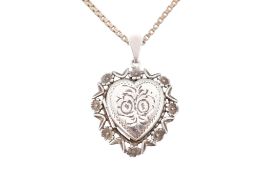 HALLMARKED SILVER LOCKET PENDANT WITH SILVER CHAIN