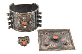 ETHNIC JEWELLERY BROOCH BRACELET & RING