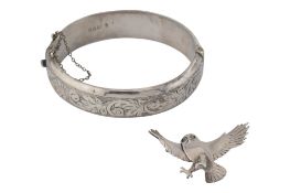 HALLMARKED SILVER BANGLE & OWL BROOCH