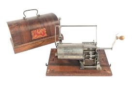 EARLY 20TH CENTURY PATHE PHONOGRAPH