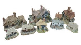 COLLECTION OF LATE 20TH CENTURY LILLIPUT LANE & DAVID WINTER RESIN COTTAGE FIGURES
