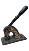 19TH CENTURY VICTORIAN CAST IRON SEAL PRESS / INDUSTRIAL EMBOSSER