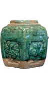 19TH CENTURY CHINESE GREEN GLAZED STONWARE GINGER JAR