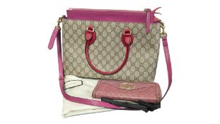 CONTEMPORARY GUCCI CONVERTIBLE SHOULDER BAG MODEL 409534 W/ PURSE