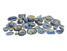 LARGE COLLECTION OF 20TH CENTURY BLUE & WHITE CHINA
