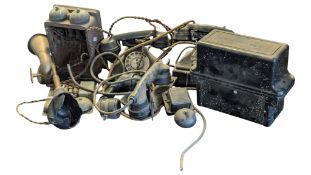 COLLECTION EARLY 20TH CENTURY BAKELITE SPIN DIAL TELEPHONES