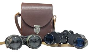 CARL ZEISS, GERMAN - VINTAGE 20TH CENTURY PAIR OF BINOCULARS