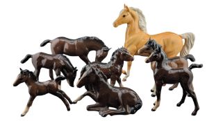 COLLECTION OF LATE 20TH CENTURY BESWICK & ROYAL DOULTON PORCELAIN HORSE FOAL FIGURES