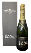 MOET & CHANDON - 2004 GRAND VINTAGE BRUT CHAMPAGNE BOTTLE IN BOX