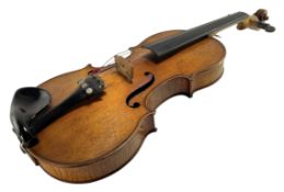 FRENCH EARLY 20TH CENTURY CARESSA & FRANCAIS CASED VIOLIN, CASE & BOW