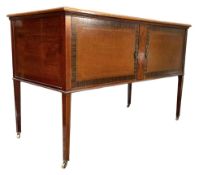 EARLY 20TH CENTURY OAK VENEERED TWIN DOOR BUFFET SIDEBOARD
