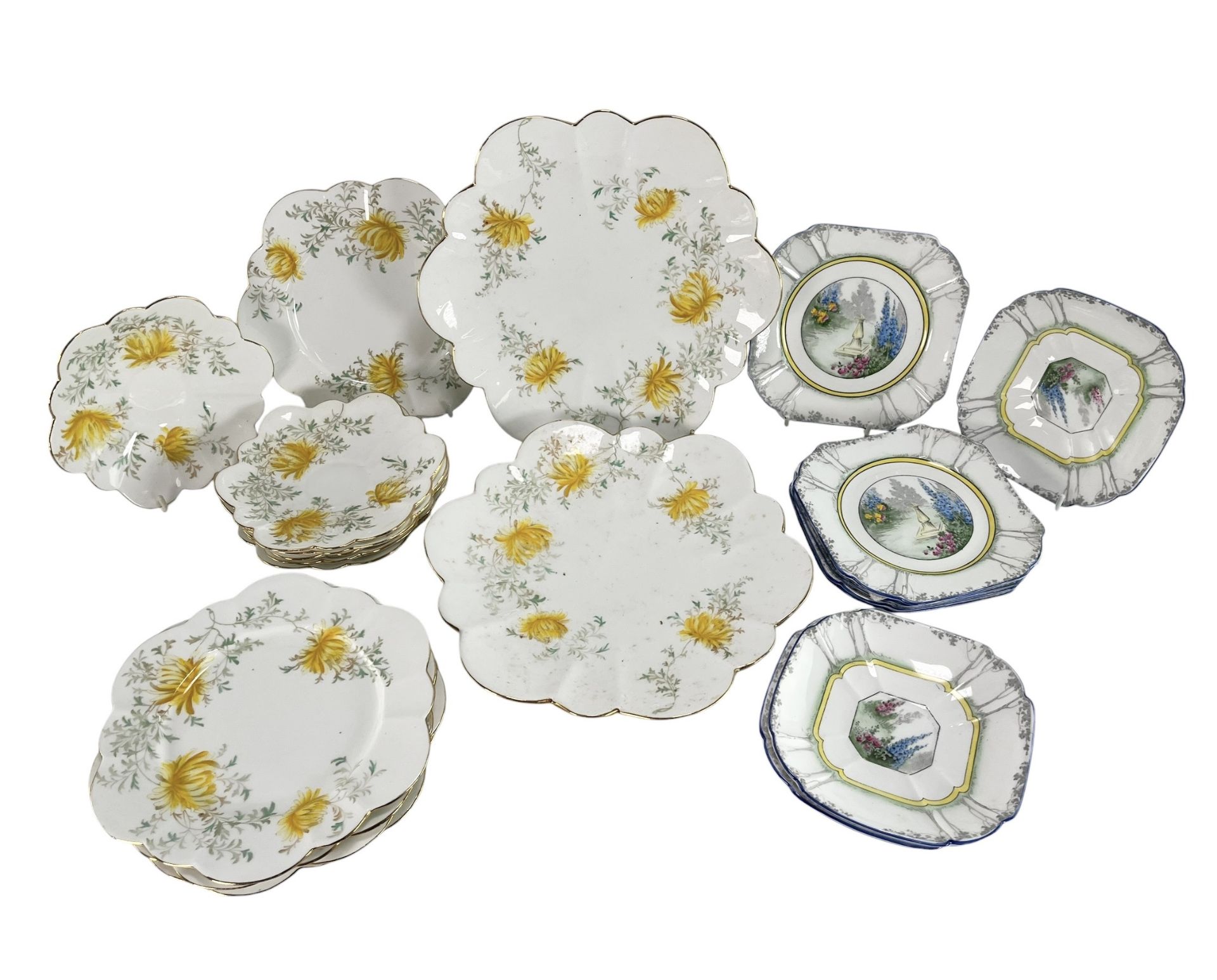 SHELLEY FINE BONE CHINA - QUEEN ANNE & YELLOW FLOWER - ASSORTMENT OF TEA WARE - Image 8 of 11