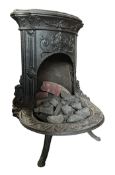 FRENCH EARLY 20TH CENTURY CAST IRON FOUNTAIN STOVE