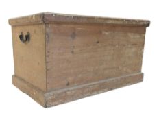 19TH CENTURY VICTORIAN PINE BLANKET BOX